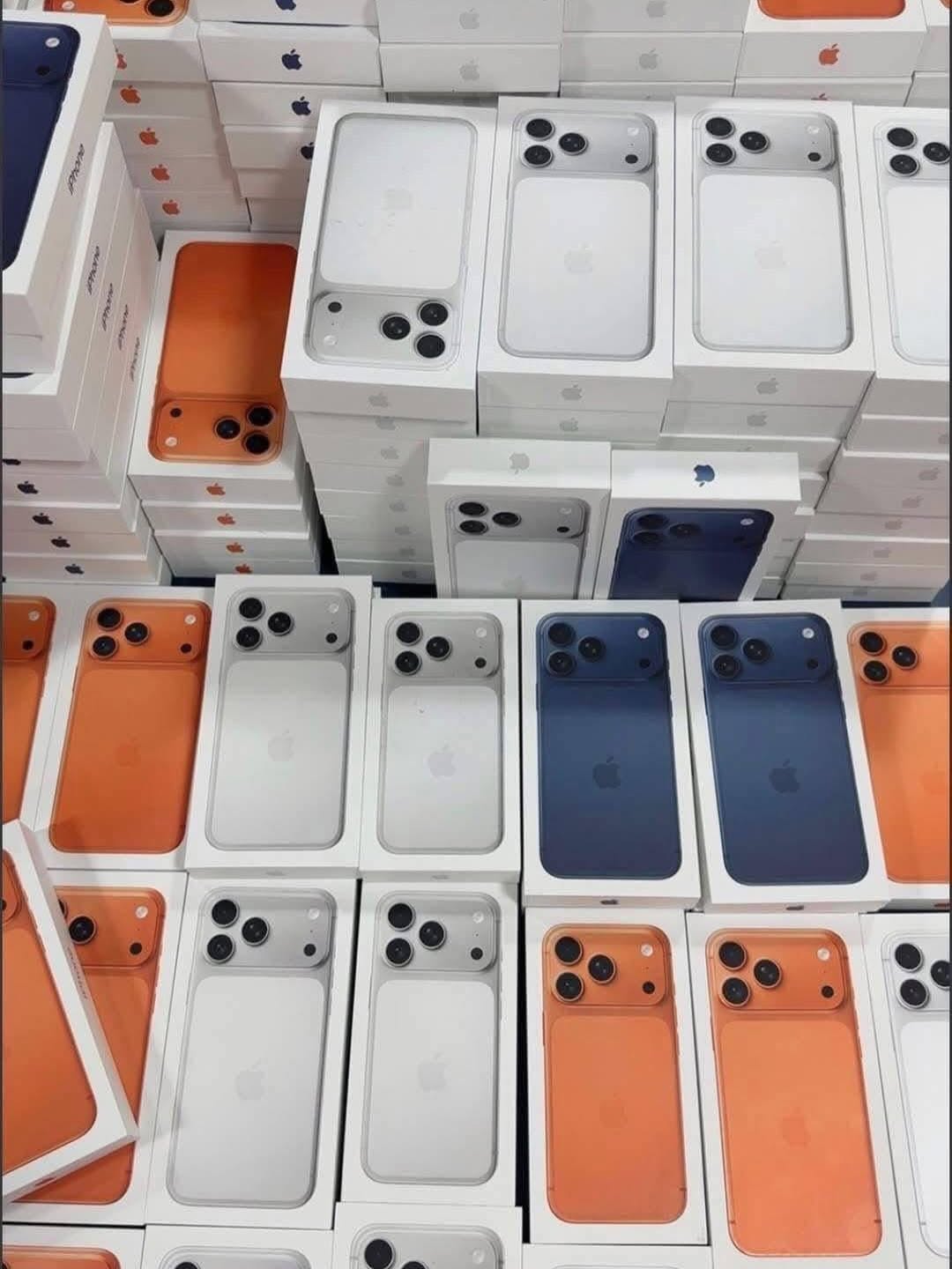 www.wholesaletechz.com Nuovi prodotti, Apple iPhone, Sony PS5, Samsung, Samsung A16, Xbox, Xiaomi