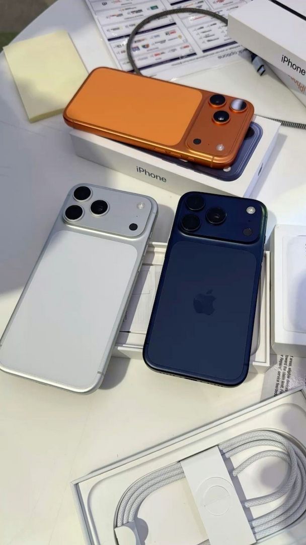 Originale Apple iPhone 17 Pro Max, iPhone 17 Pro, iPhone 17, iPhone Air, iPhone 16 Pro Max, iPhone 16 Pro, iPhone 16, iPhone 16 Plus, Samsung Galaxy S26 Ultra , Samsung Galaxy S26 , Samsung Galaxy S25 Ultra