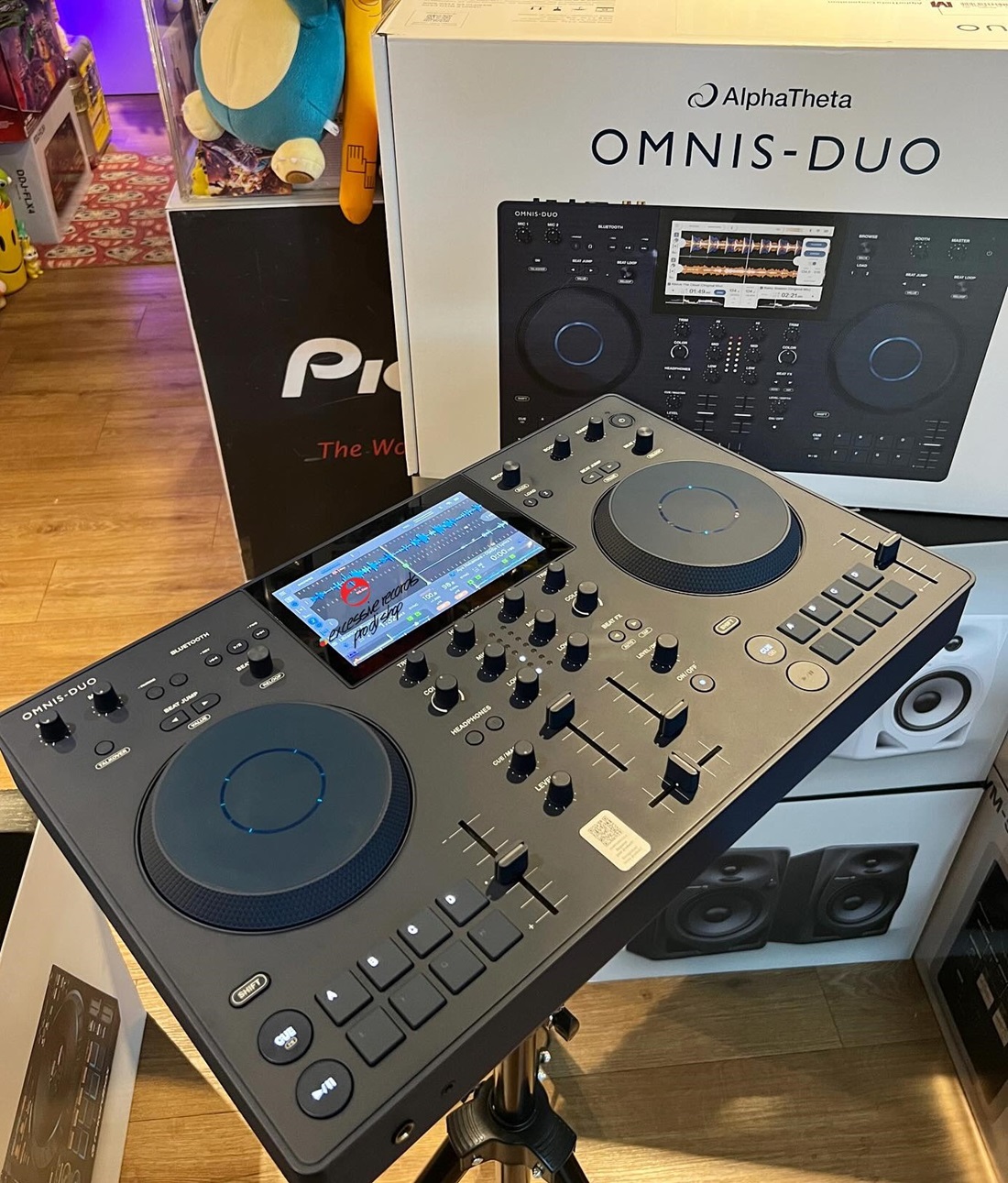AlphaTheta XDJ-AZ, AlphaTheta OMNIS-DUO, Pioneer DJ OPUS-QUAD, Pioneer XDJ-RX3, Pioneer XDJ-XZ, Pioneer DDJ-FLX10, AlphaTheta CDJ-3000X , Pioneer CDJ-3000, Pioneer DJM-A9, AlphaTheta Euphonia, Pioneer CDJ-2000NXS2, Pioneer DJM-900NXS2, Pioneer DJM-V10