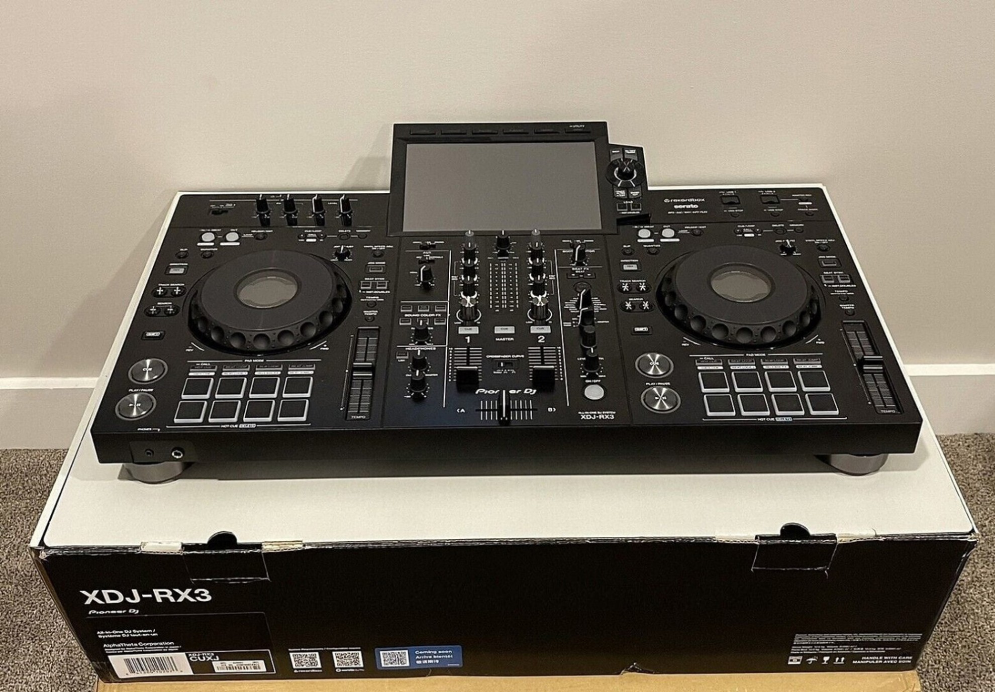 AlphaTheta XDJ-AZ, AlphaTheta OMNIS-DUO, Pioneer DJ OPUS-QUAD, Pioneer XDJ-RX3, Pioneer XDJ-XZ, Pioneer DDJ-FLX10, AlphaTheta CDJ-3000X , Pioneer CDJ-3000, Pioneer DJM-A9, AlphaTheta Euphonia, Pioneer CDJ-2000NXS2, Pioneer DJM-900NXS2, Pioneer DJM-V10