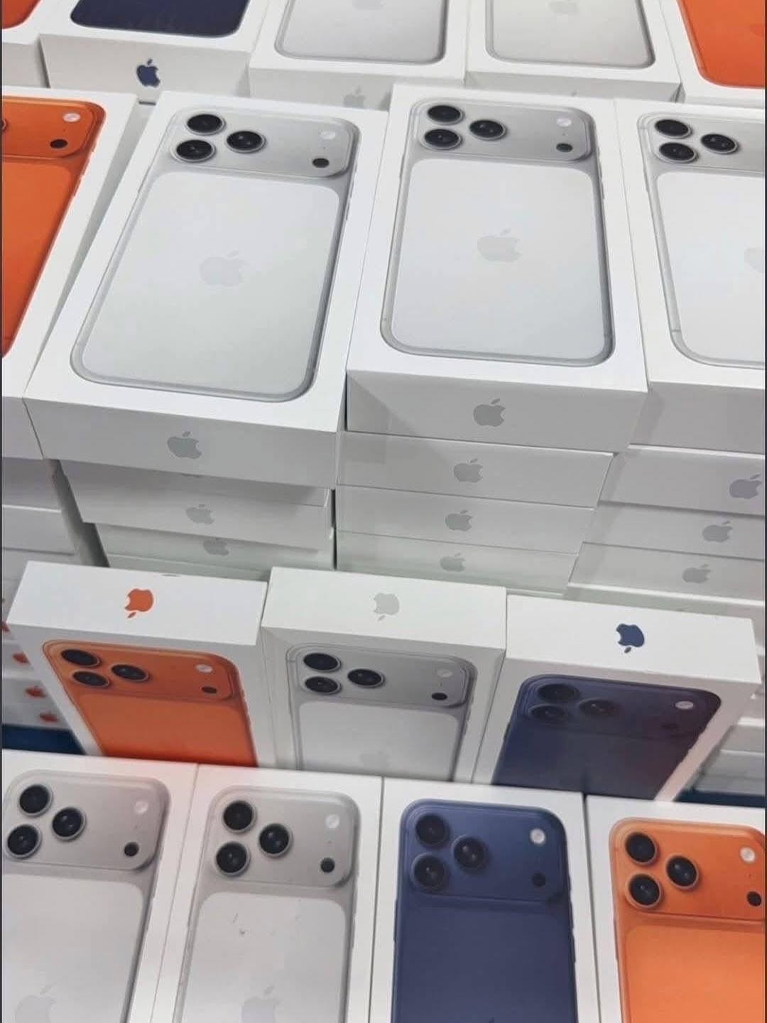 www.wholesaletechz.com nuovi Apple iPhone, Samsung, droni, schede grafiche, Sony PS5